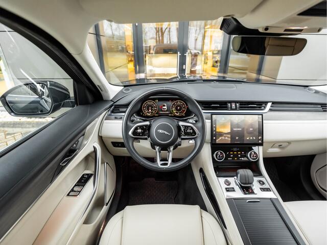 Jaguar F-PACE P400e 404pk AWD S | Adaptive Cruise | Light Cloud | 24 maanden Jaguar Approved