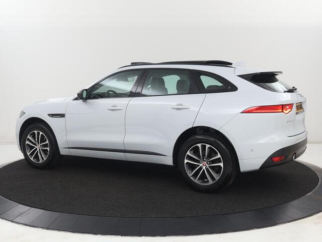 Jaguar F-PACE 3.0 R-Sport AWD 35t | Panoramadak | Stoelverwarming | Head-Up | Meridian Surround | Keyless | Trekhaak | Camera | Bi-Xenon | Navigatie | Park Assist | Stuurverwarming