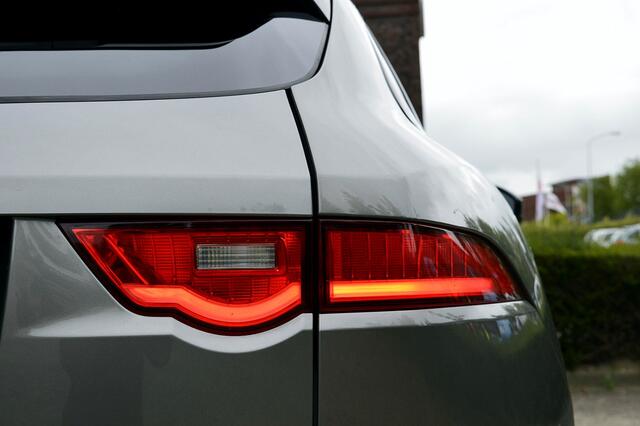 Jaguar F-PACE 2.0 Portfolio AWD 25t R-Sport Rijklaarprijs-Garantie Panoramadak Camera Sport Interieur Navigatie 20 Inch