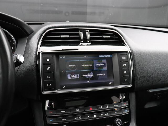 Jaguar F-PACE 2.0 Portfolio AWD 25t | LEDER | PANO-DAK | TREKHAAK | CAMERA | STOELVERW. | CRUISE | NAVI |