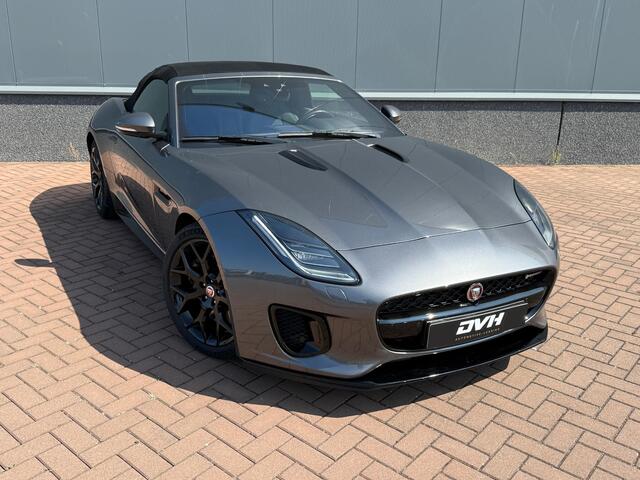 Jaguar F-TYPE P300 RWD R-Dynamic Black Edition