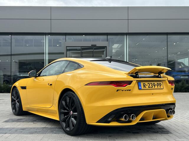 Jaguar F-TYPE P575 5.0 V8 575pk Aut. AWD Coupé - R | SVO Sorento Yellow | Geklimatiseerde sportstoelen | Panoramadak |
