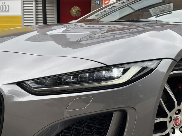 Jaguar F-TYPE P450 V8 AWD Cabriolet R-Dynamic