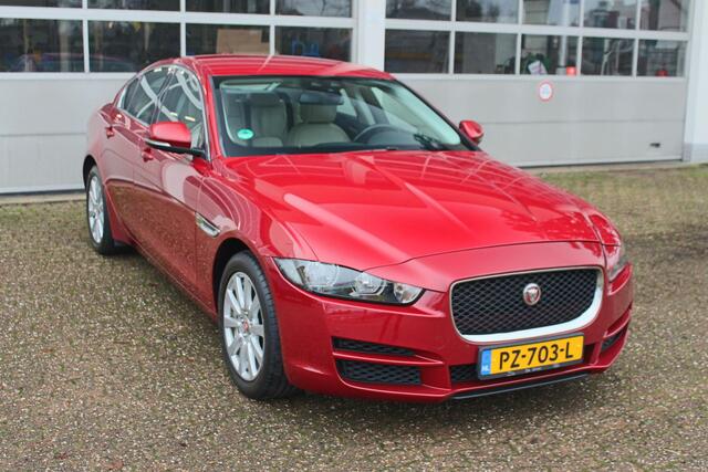 Jaguar XE 2.0 Prestige AWD LET OP 4x4 250PK, 1e eig. door "De Uiver" Nieuwe motor gemonteerd