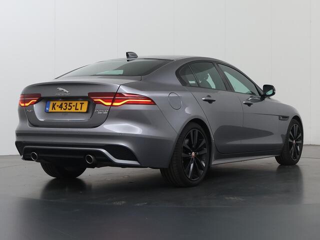 Jaguar XE 2.0 P250 R-Dynamic S | 360 Camera | Apple CarPlay/Android Auto | 14-Wegs elec.verstelbare stoelen | LED | Lederen Interieur | Black Pack | Adaptieve Cruise Control | Stoelverwarming Voor + Achter | Navigatie Pro | DAB |