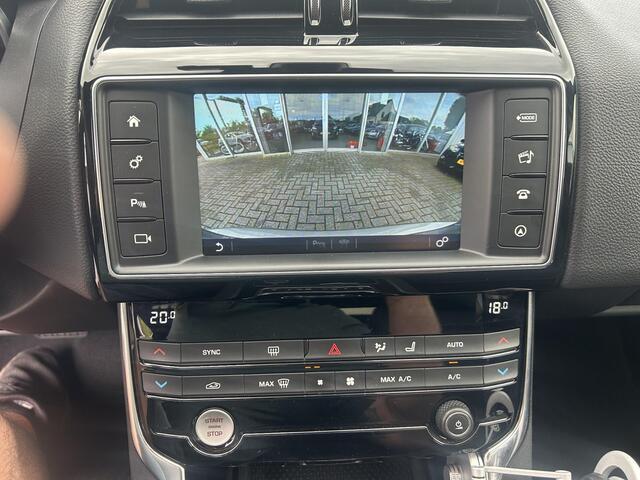 Jaguar XE 2.0 Portfolio R Sport Black Pack/automaat/ Bomvol opties/Speciale kleurstelling/Nieuwstaat