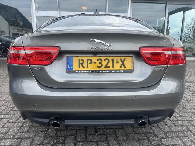 Jaguar XE 2.0 Portfolio R Sport Black Pack/automaat/ Bomvol opties/Speciale kleurstelling/Nieuwstaat