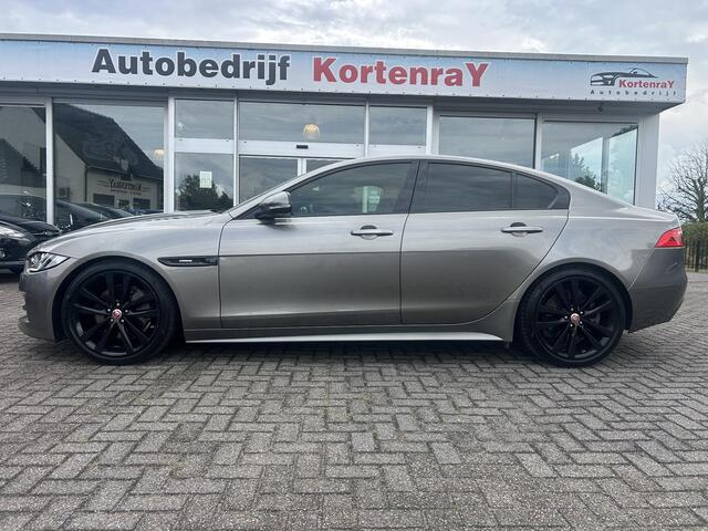 Jaguar XE 2.0 Portfolio R Sport Black Pack/automaat/ Bomvol opties/Speciale kleurstelling/Nieuwstaat