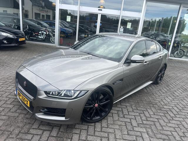 Jaguar XE 2.0 Portfolio R Sport Black Pack/automaat/ Bomvol opties/Speciale kleurstelling/Nieuwstaat