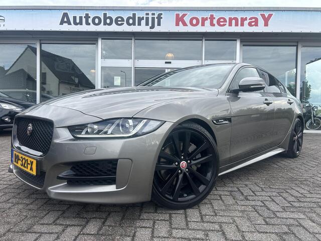 Jaguar XE 2.0 Portfolio R Sport Black Pack/automaat/ Bomvol opties/Speciale kleurstelling/Nieuwstaat