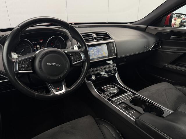 Jaguar XE 3.0 S Navigatie/Camera/19inch.