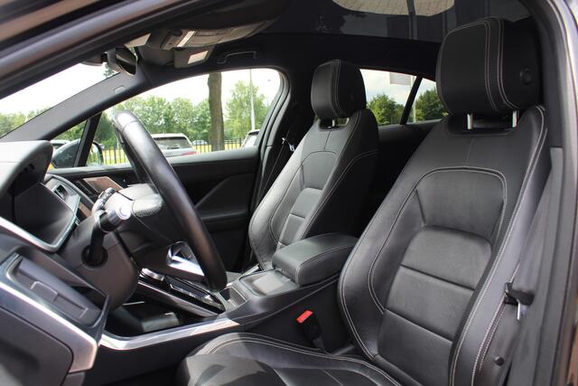 Jaguar i-Pace EV400 HSE 90 kWh / Panoramadak / Camera / Luchtvering / Keyless / 20'' / Meridian / Leder / Navigatie / Stoelverwarming / Stuurverwarming / DAB / Dodehoek / ACC