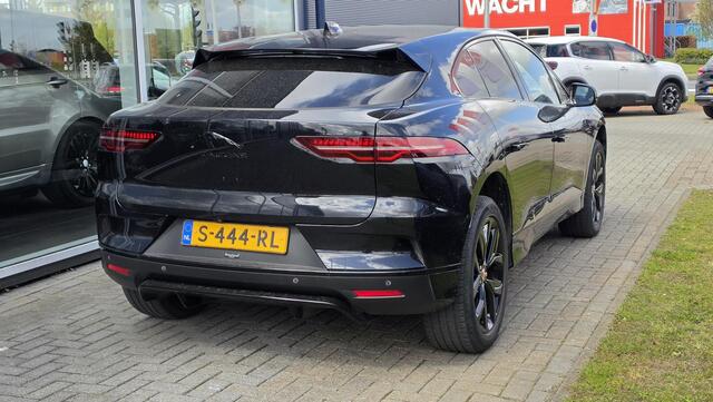 Jaguar i-Pace EV400 R-Dynamic SE 90 kWh | NAP | 1e eigenaar | BTW | Carplay | Navi