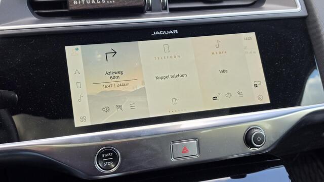 Jaguar i-Pace EV400 R-Dynamic SE 90 kWh | NAP | 1e eigenaar | BTW | Carplay | Navi