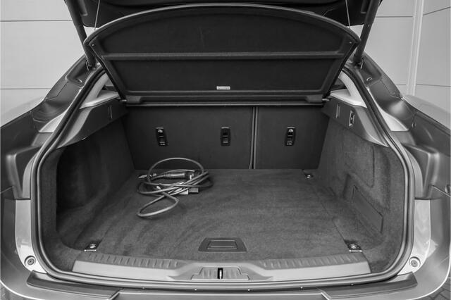 Jaguar i-Pace EV400 SE 90 kWh Pano ACC Camera 21"