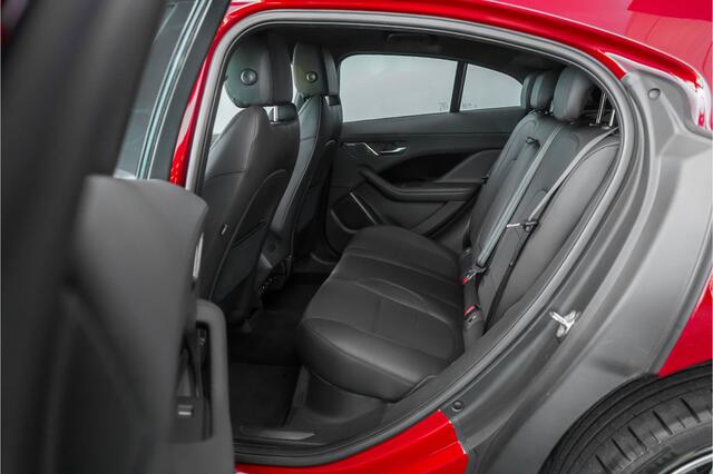 Jaguar i-Pace EV400 Business Edition S 90 kWh Pano Trekhaak 22"