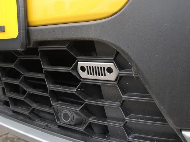 Jeep Avenger 1st Edition 54 kWh | Adapt. Cruise | 18" | Navi | Stoelverwarming | Camera | Bicolore | Sepp ¤ 2.000,-