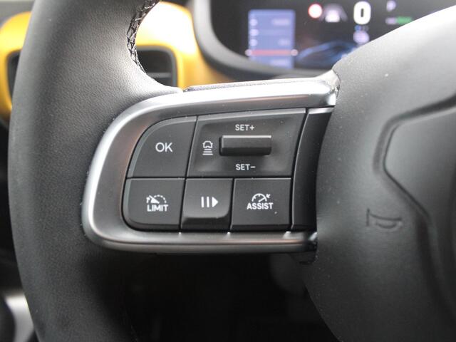 Jeep Avenger 1st Edition 54 kWh | Adapt. Cruise | 18" | Navi | Stoelverwarming | Camera | Bicolore | Sepp ¤ 2.000,-