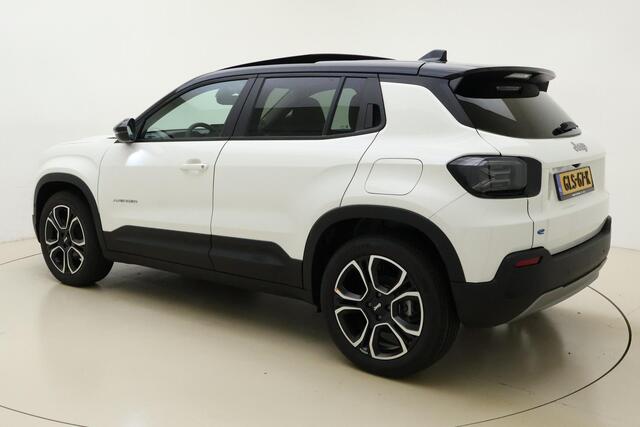 Jeep Avenger Summit 54 kWh | Panoramadak | Lederen bekleding | Massage stoel | Two-tone lak | LED projector koplampen | Navigatie