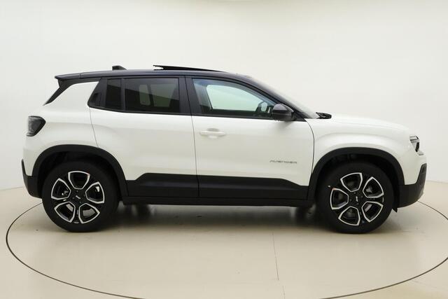Jeep Avenger Summit 54 kWh | Panoramadak | Lederen bekleding | Massage stoel | Two-tone lak | LED projector koplampen | Navigatie