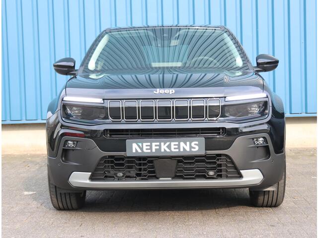 Jeep Avenger Summit 54 kWh | Stoel/Voorruit verwarmd | Navigatie | Camera | Elektrische achterklep | Apple CarPlay/ Android Auto | Dodehoek detectie | 360° Parkeersensoren