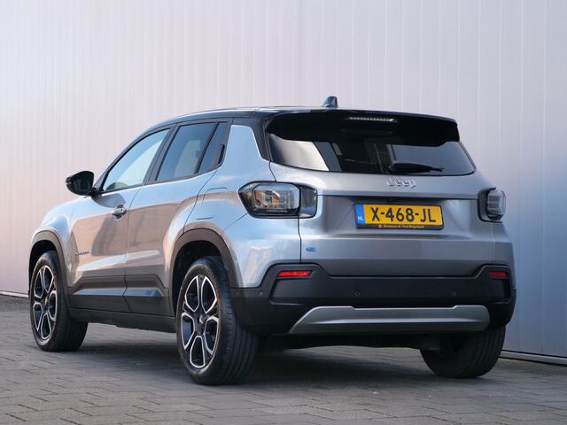 Jeep Avenger 1st Edition 54 kWh LED / Navigatie / Camera / Stoelverwarming