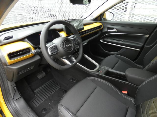 Jeep Avenger Summit 54 kWh LENTE DEAL BIJ WITTEBRUG