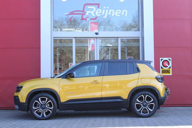 Jeep Avenger Summit 54 kWh | ACHTERUITRIJ CAMERA | STOEL VERWARMING | FULL LED KOPLAMPEN | 18" LICHTMETALEN VELGEN | DRAADLOZE TELEFOONLADER | DRAADLOZE APPLE CARPLAY/ANDROID AUTO | ADAPTIVE CRUISE CONTROL | PARKEERSENSOREN VOOR EN ACHTER | KEYLESS ENTRY/START | DODEH