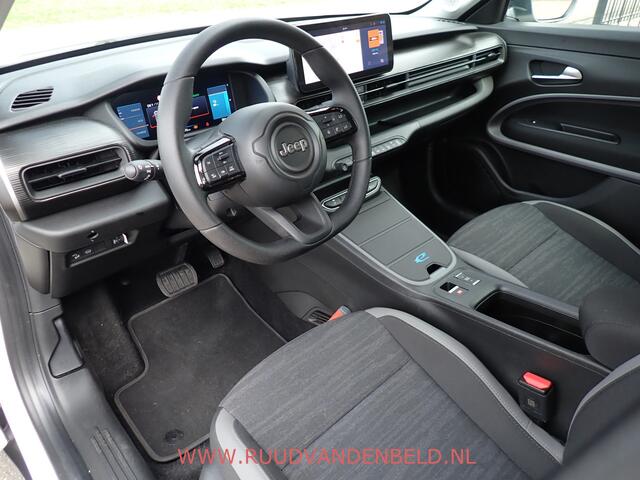 Jeep Avenger Longitude 54kWh KEYLESS/DAB/CARPLAY/LED/NAVIGATIE