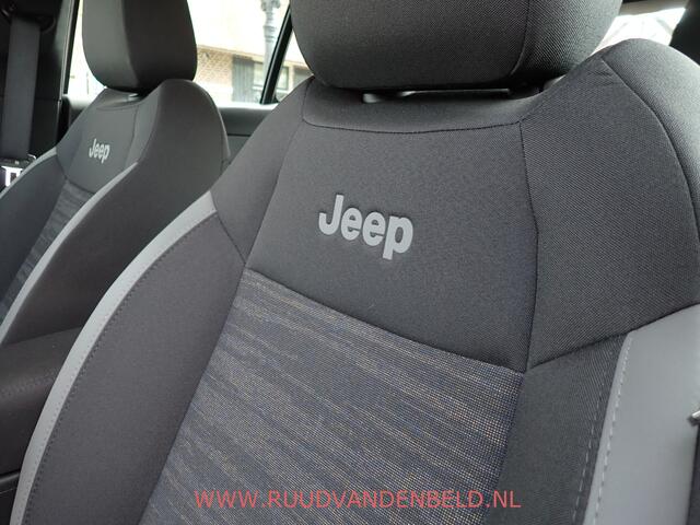 Jeep Avenger Longitude 54kWh KEYLESS/DAB/CARPLAY/LED/NAVIGATIE