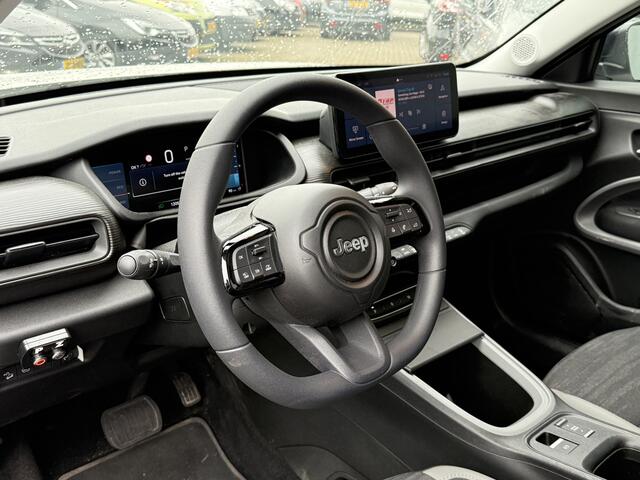 Jeep Avenger BWJ 2024 Longitude 157 PK 54 kWh AUTOMAAT / APPLE CARPLAY / ANDROID AUTO / NAVI / CLIMA / CRUISE / DAB / KEYLESS / LMV / PDC