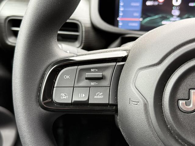 Jeep Avenger BWJ 2024 Longitude 157 PK 54 kWh AUTOMAAT / APPLE CARPLAY / ANDROID AUTO / NAVI / CLIMA / CRUISE / DAB / KEYLESS / LMV / PDC