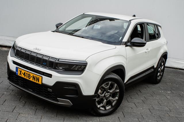 Jeep Avenger Longitude 54 kWh Carplay/ Stoelverwarming/ Navigatie/ Cruise control/ Pdc/ Full led/ Warmtepomp