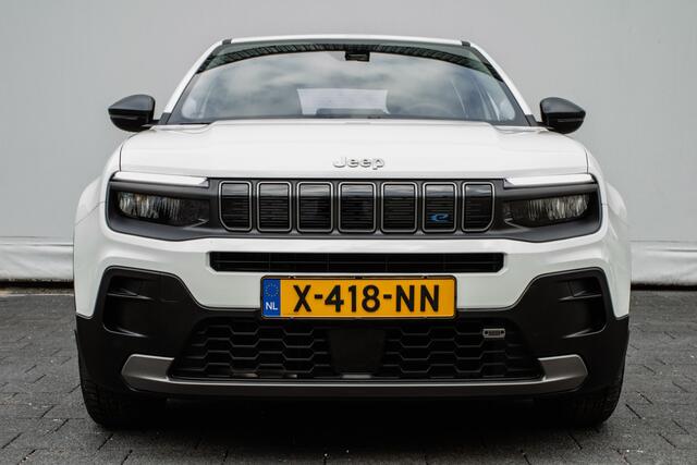 Jeep Avenger Longitude 54 kWh Carplay/ Stoelverwarming/ Navigatie/ Cruise control/ Pdc/ Full led/ Warmtepomp