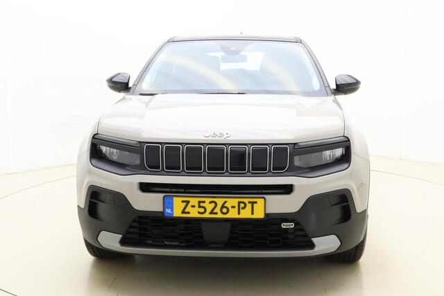Jeep Avenger Altitude 54 kWh | Navigatie | Camera | Adaptive Cruise Control | Zwart dak | Keyless | Electrische achterklep | Draadloze telefoonlader | Bluetooth