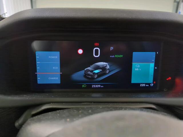 Jeep Avenger Longitude 54 kWh Business Epowertrain Navigatie Apple Carplay/ Android Auto Parkeersensor achter Cruise Control Stoelverwarming Full LED Virtual Cockpit Climate Control