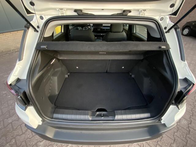 Jeep Avenger Longitude 54 kWh