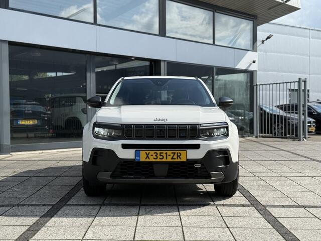 Jeep Avenger Longitude 54 kWh | Navi | Carplay | Stoelverwarming |