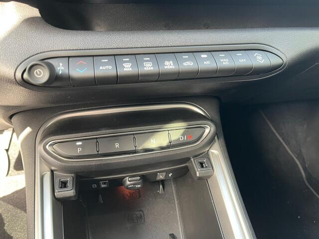 Jeep Avenger 1.2 e-Hybrid Summit Keyless | Camera | Navigatie | Apple carplay | Winterpack |