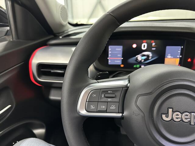 Jeep Avenger 1.2 e-Hybrid Summit | Leder & Winter pack | Elek. Panodak | Infortainment-pack