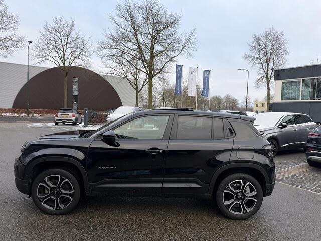 Jeep Avenger 1.2 e-Hybrid Summit 145pk AUTOMAAT | 1e EIGENAAR | JBL AUDIO | STOELVERWARMING | DEALER ONDERHOUDEN | RIJKLAARPRIJS INCL. 12MND BOVAG