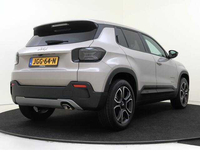 Jeep Avenger 1.2 e-Hybrid Summit | Winter Pack | Achteruitrijcamera | Adaptive cruise control | Connected services | Schakelpaddles |