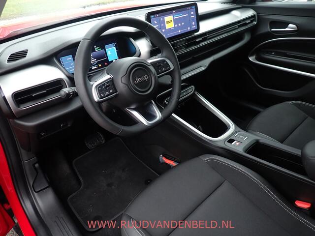 Jeep Avenger Altitude 54kWh ACC / CARPLAY / PDC / WARMTEPOMP