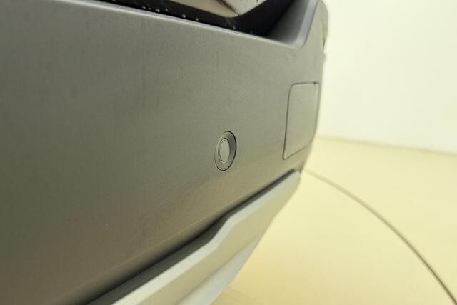 Jeep Avenger Summit 54 kWh | Panoramschisch schuif/ kanteldak | Stoel & Stuurverwarming | Navigatie | Electrische achterklep | Camera | Keyless