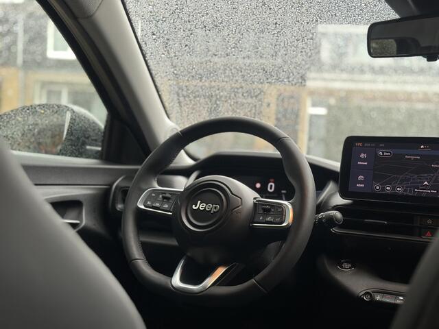 Jeep Avenger 1.2 e-Hybrid Altitude JBL/ECC/CamerElectr achterklep.