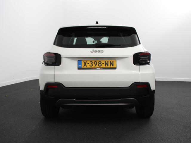 Jeep Avenger Longitude 54 kWh | Navigatie | Apple Carplay/ Android Auto | Parkeersensor achter | Cruise Control | Stoelverwarming | Full LED | Virtual Cockpit | Climate Control |