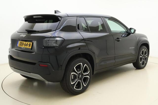 Jeep Avenger Summit 54 kWh | Range 400 km | Elektr. achterklep | Adapt. cruise | Stoel- en voorruitverw. | Navi | Carplay | Warmtepomp