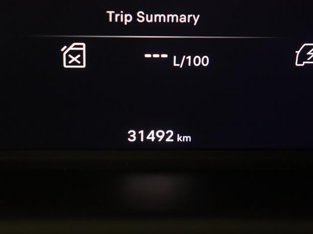 Jeep Avenger 1.2 e-Hybrid Altitude Two Tone