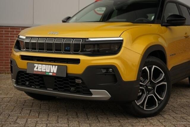 Jeep Avenger Summit 54kWh | Winter | Carplay | Camera | BTW | 18"
