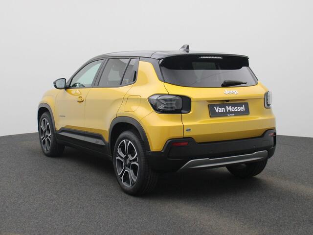 Jeep Avenger 54kWh Altitude | Airconditioning | Licht metalen velgen 18 inch | Cruise control Adaptive | Navigatie | Half lederen bekleding zwart | LED koplampen | Park Distance Control voor en achter | Achteruitrijcamera |